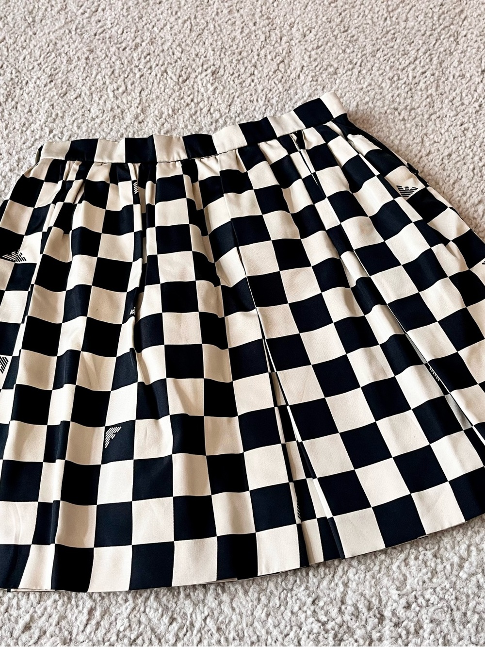 Emporio Armani Kids Checkerboard Eagle Logo Pleated Skirt Sz 8A / 130
